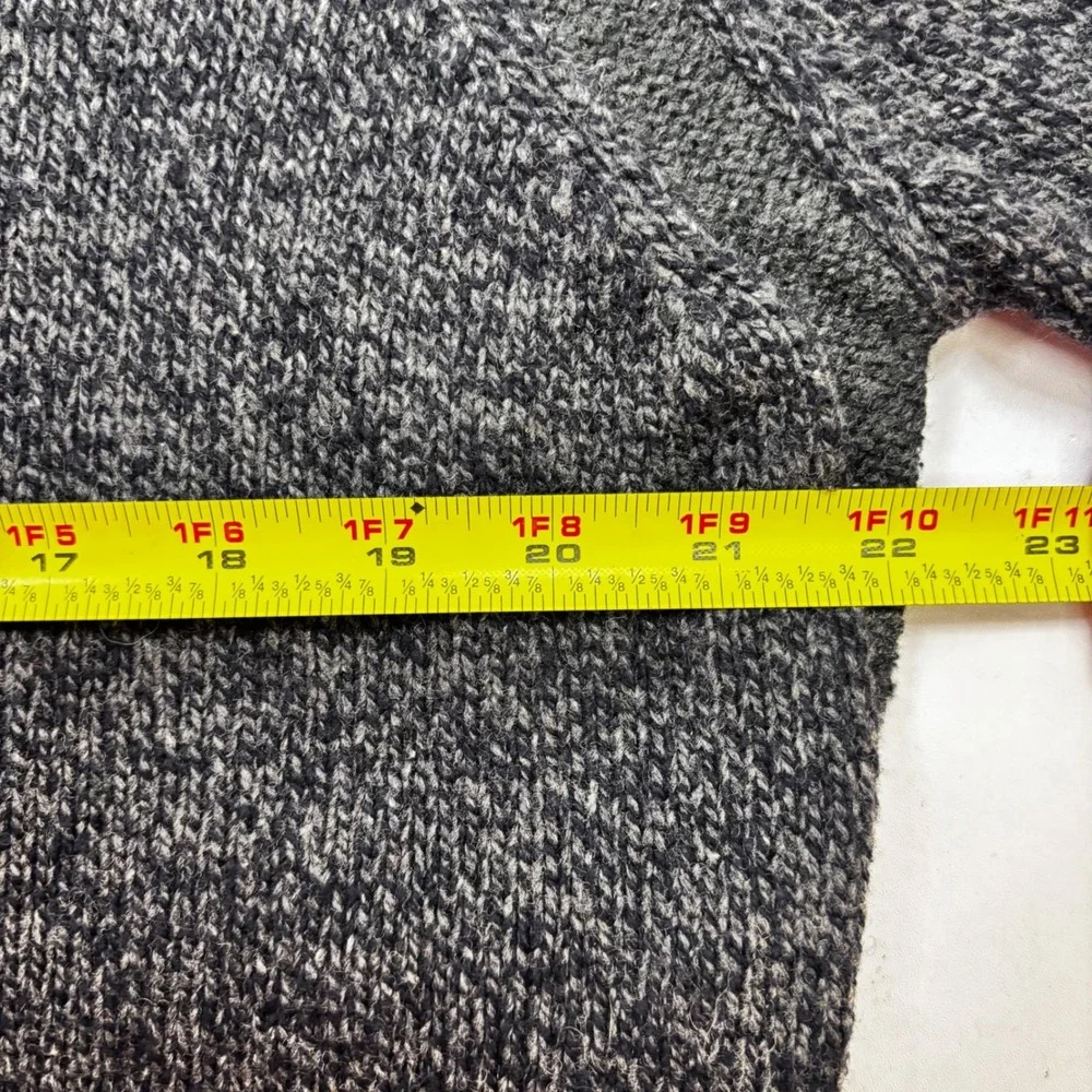 Banana Republic Mens XL V-Neck Sweater Gray Marl Knit Ribbed Trim‎ Pullover